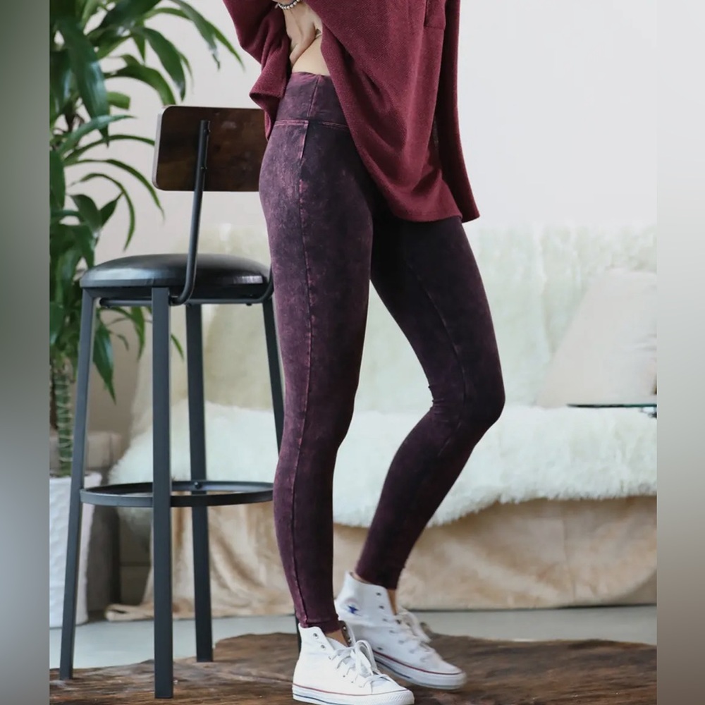 💕 Zenana Wide Waistband Dark Burgundy Leggings